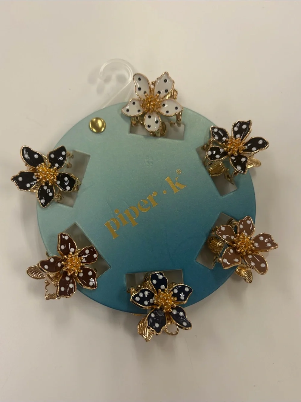 NWT ⚜️🖤⚜️ Piper K Enamel Flower Mini Hair Claw Clip Set of 6